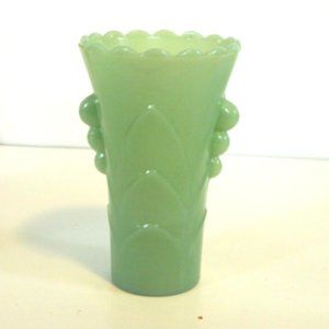 Jadelite flower Vase